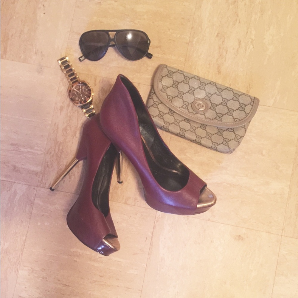 Wine Boutique 9 Heels size 8